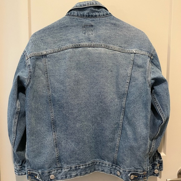 Wild Fable Super Oversized Denim Trucker Jacket Sz XS Distressed + Embroidered - Picture 5 of 9